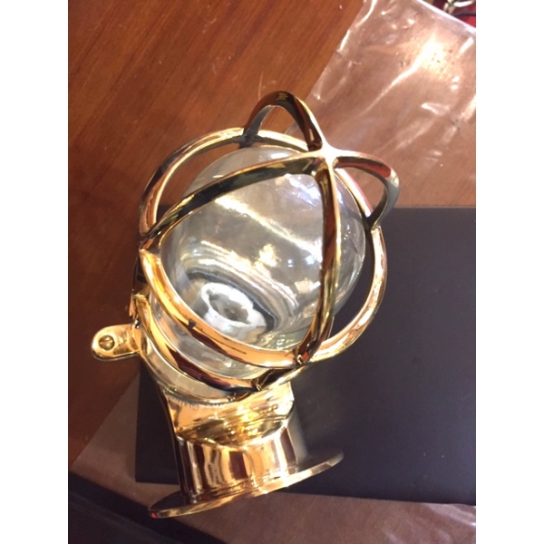 Lampe de coursive de cargo laiton Marie Galante Lampe de coursive de cargo laiton Marie Galante