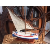 Maquette bois Bateau de Pêche Palamos jeux et jouets Royan Ikaipaka