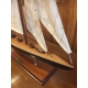 MAQUETTE DE ENDEAVOUR AMERICA CUP  BOIS PEINT