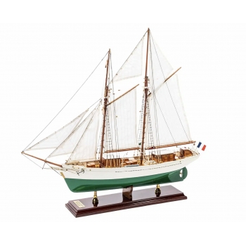 https://www.marie-galante-benodet.com/2757-thickbox_default/maquette-de-la-belle-poule-marine-nationale.jpg