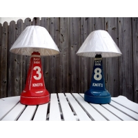 PAIRE DE LAMPES BALISES BOIS ROUGE ET BLEUE